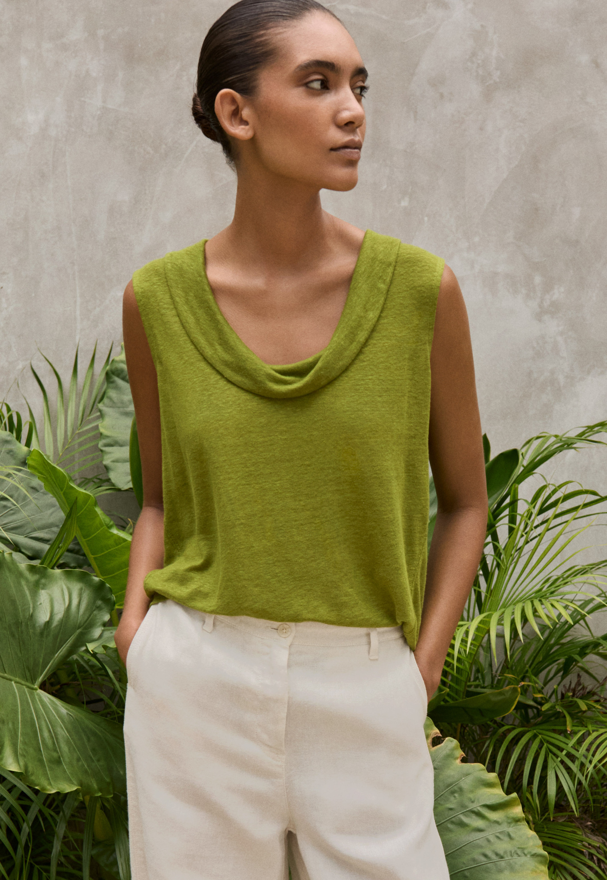Poetry - Linen folded-collar sleeveless top