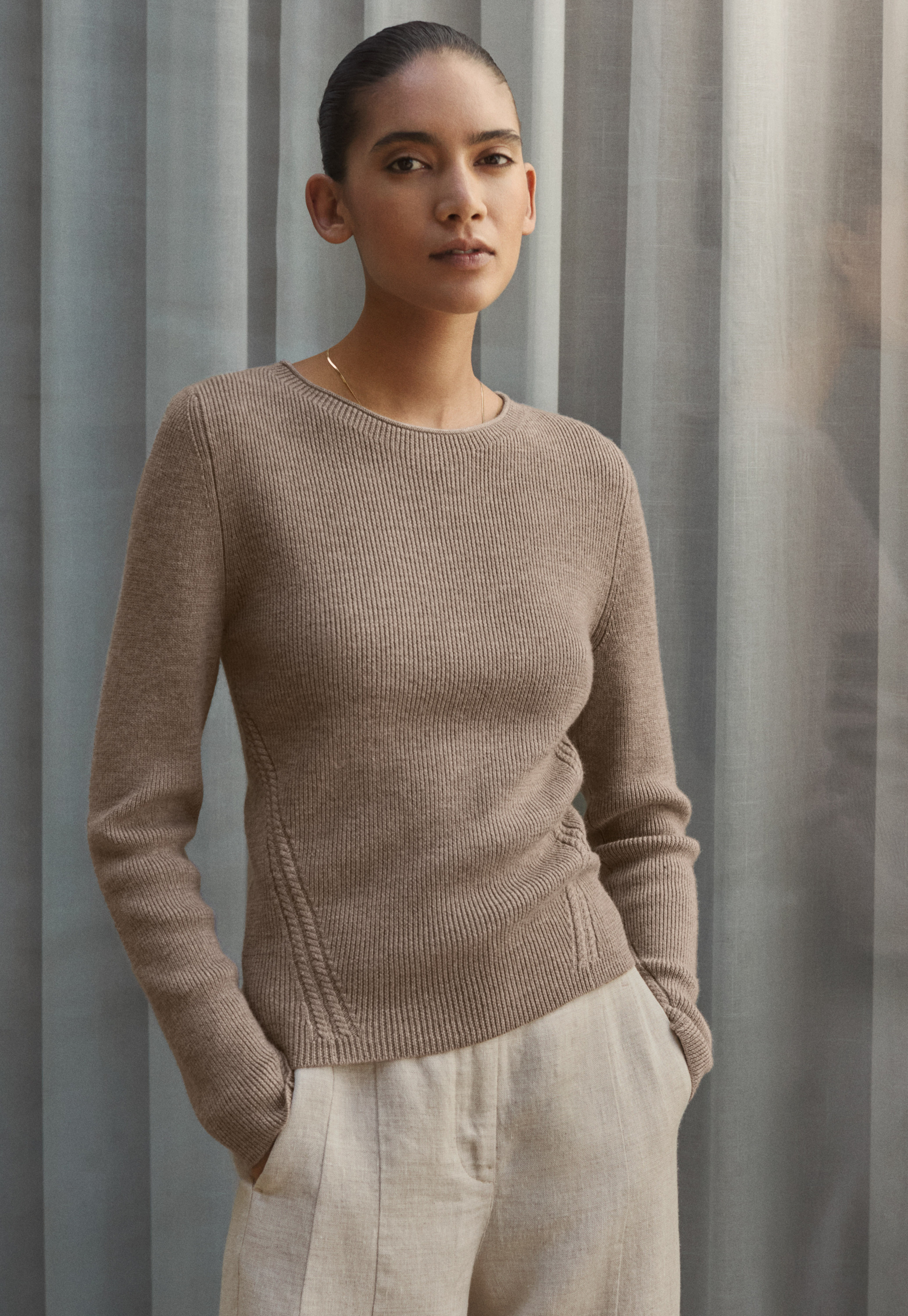 トップス ARTS&SCIENCE / Boat Neck Short Sweater Bodycon Boat Neck Sweater White | Garage