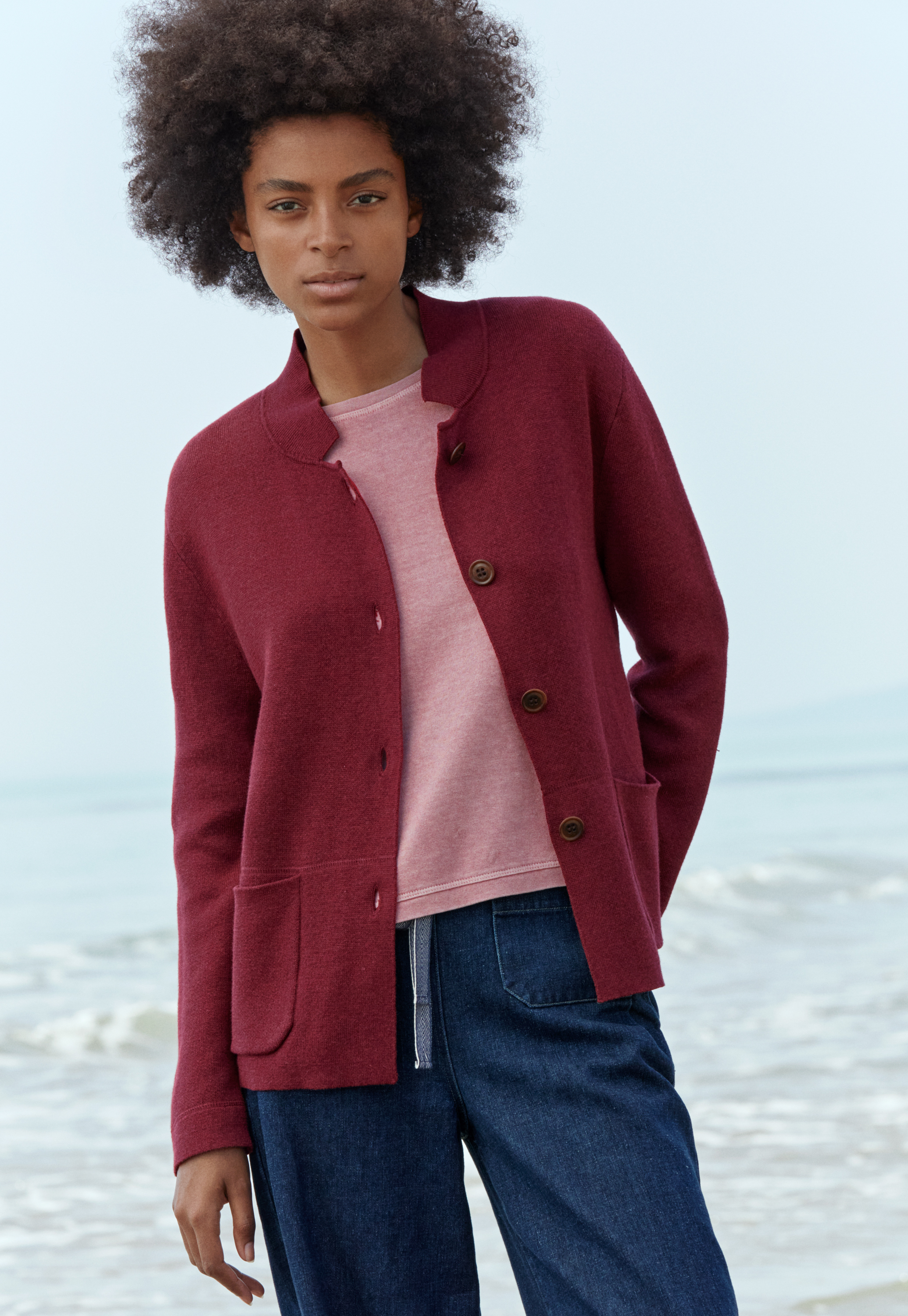 Red knit jacket 2025