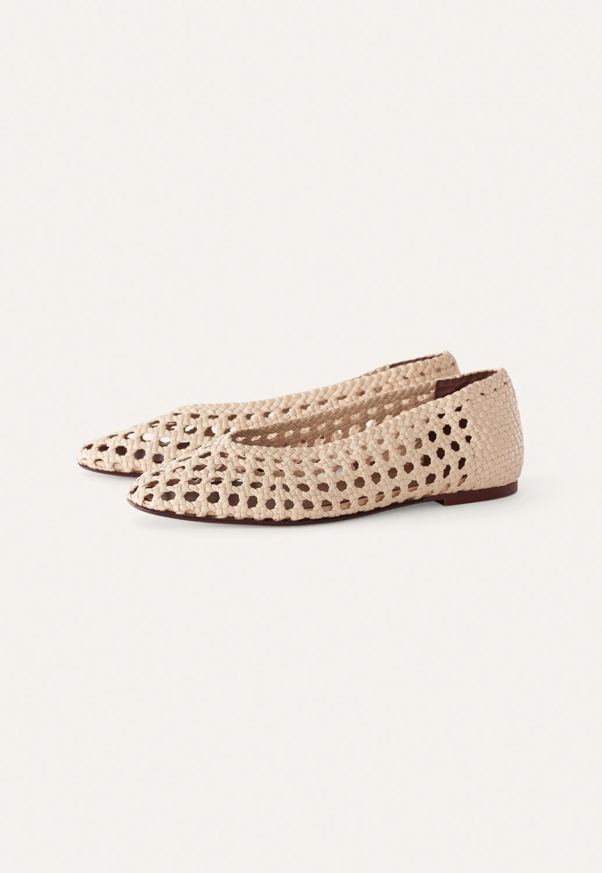 Product Image of Hand-braided leather shoe