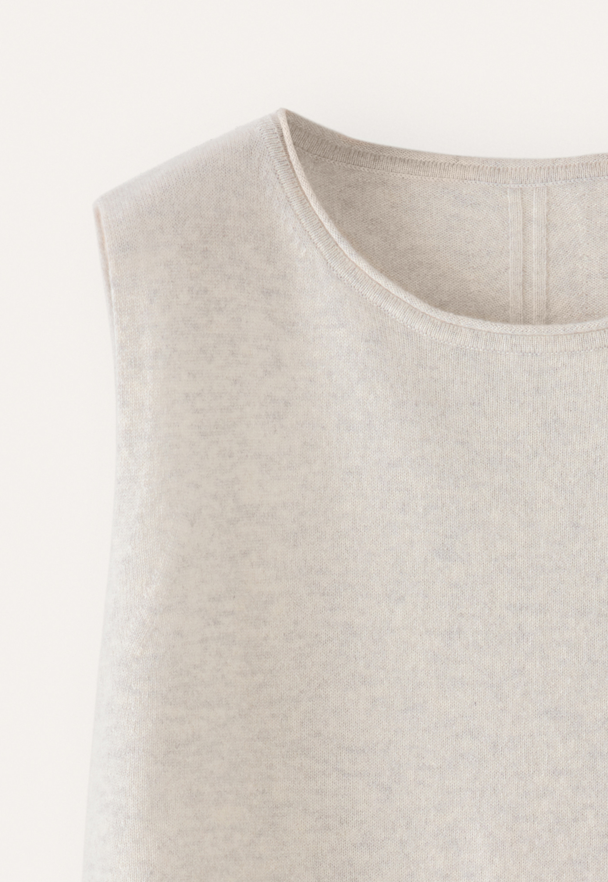 POETRY - Knitted cashmere sleeveless sweater